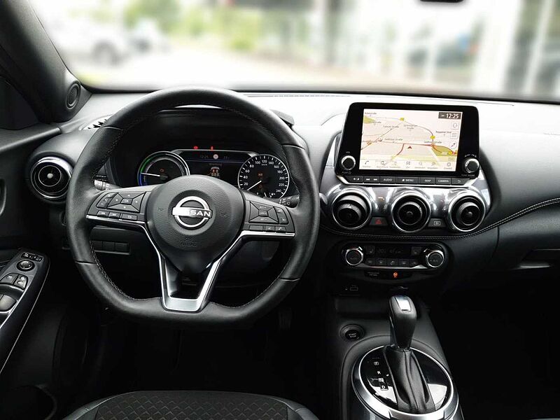 Nissan Juke 143PS-Hybrid N-Connecta / Navi / Winterpaket