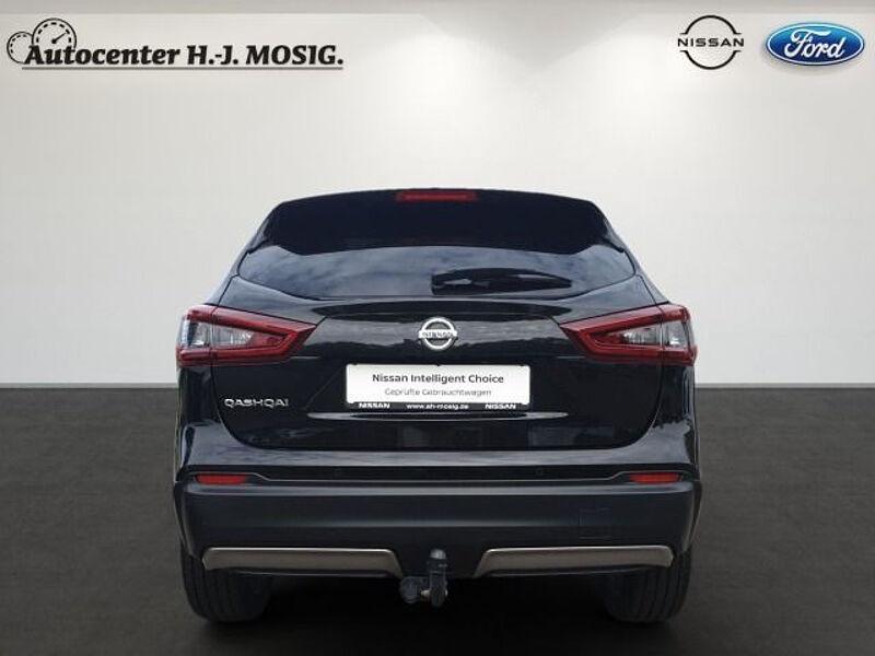 Nissan Qashqai Nissan Qashqai 1.3 DIG-T Zama / AHK