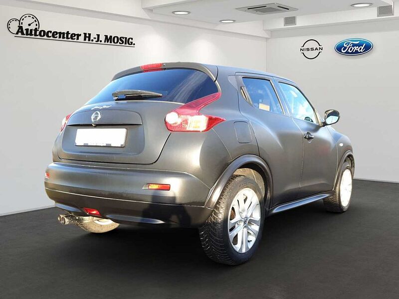 Nissan Juke 190PS Pure Black / Allwetter